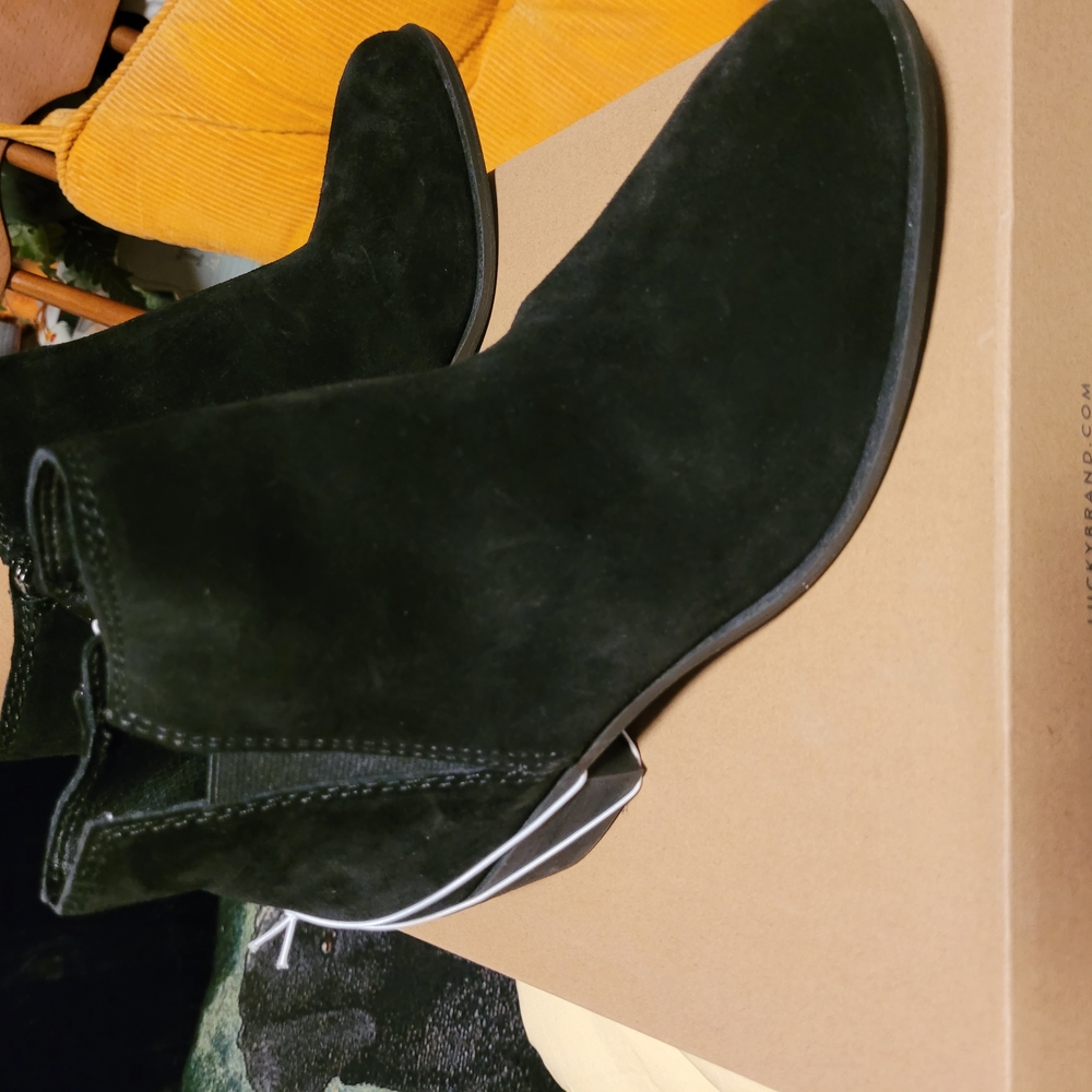 Women's Suede Ankle Boots - Dark Green